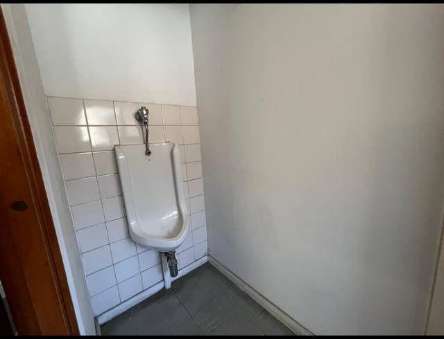 399M² WAREHOUSE TO LET IN STRIJDOMPARK